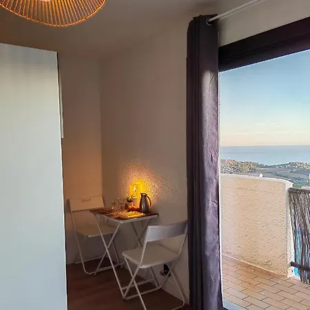 公寓 Vue Avec Piscine Milieu